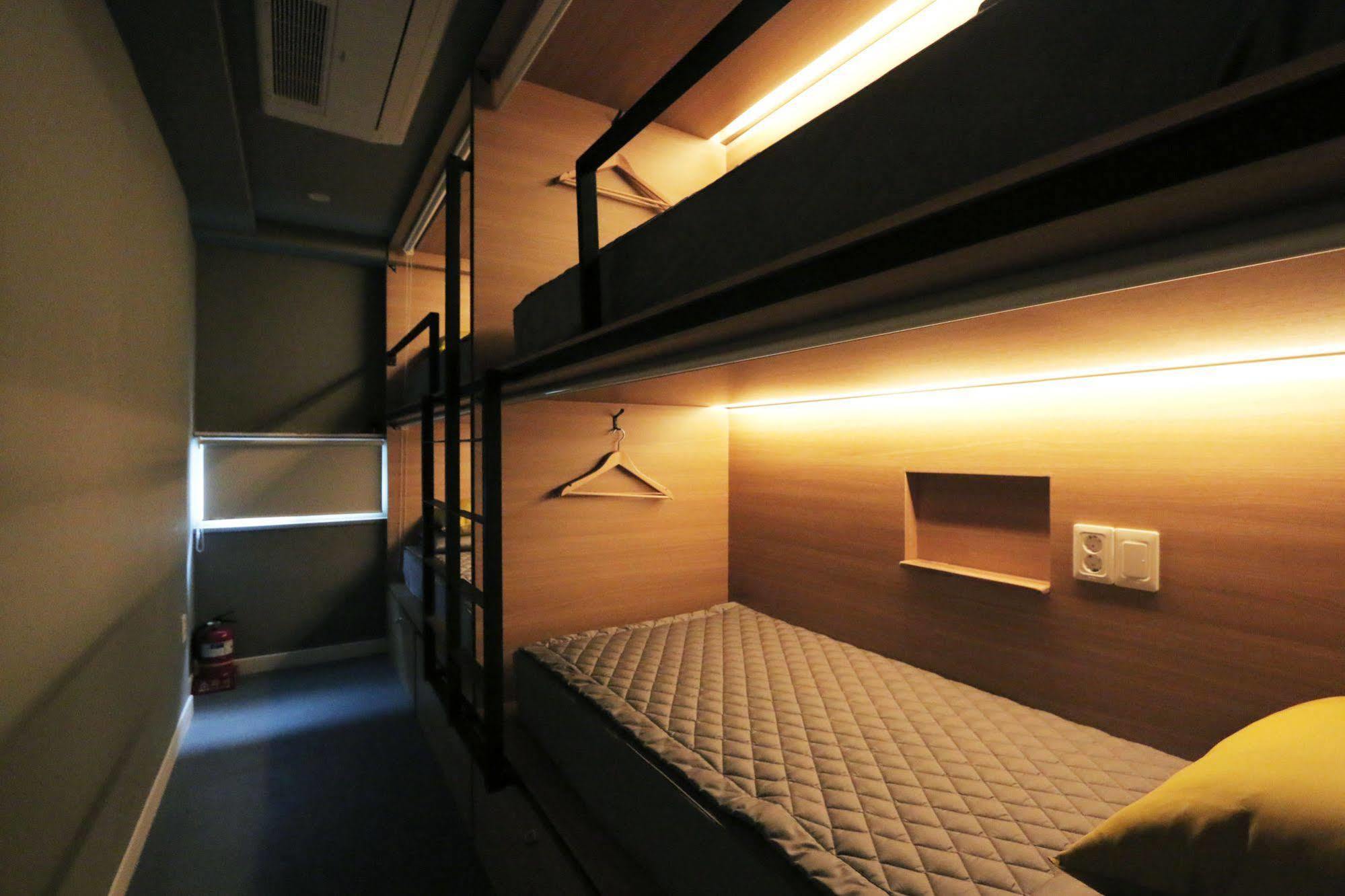 Blueboat Hostel Jeonju Exterior foto